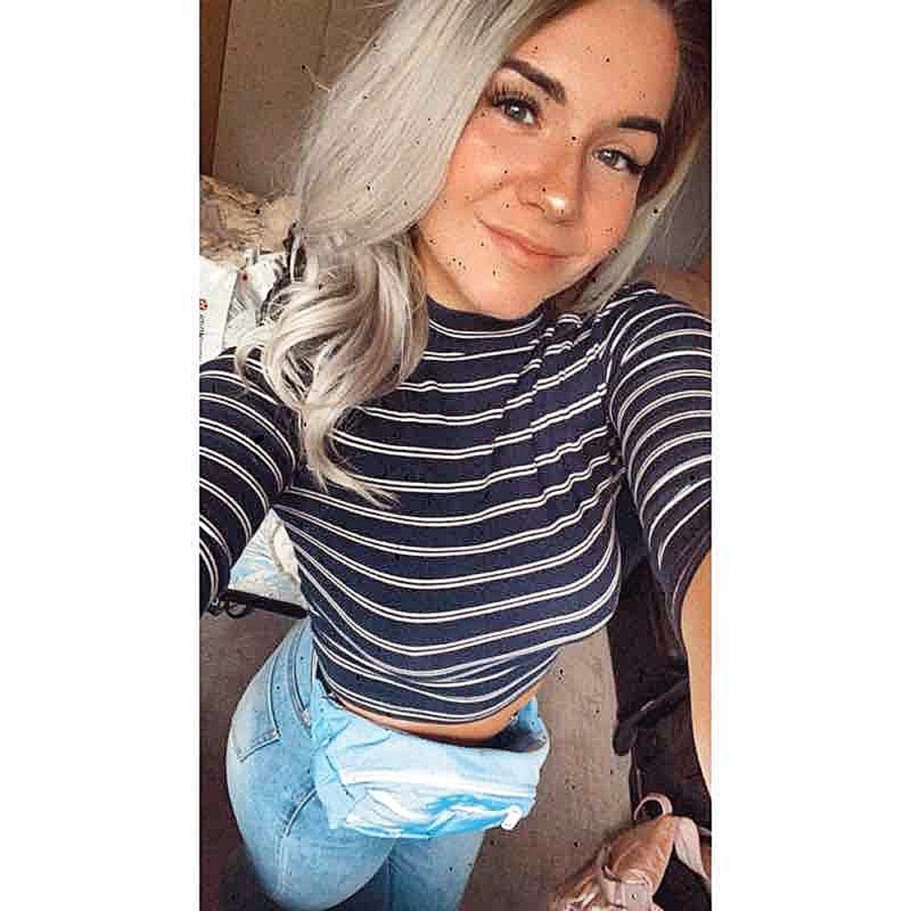 Meet your Posher, Stephanie